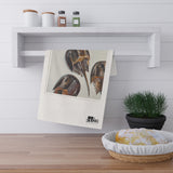 "HORSESHOE CRABS" ART 4 Less Single-Use Plastic #1 by © Anina Sinclair Kitchen Towel